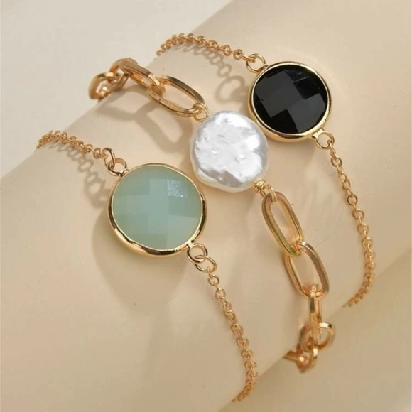 Jewelry - 3 pcs Golden Chain Bracelet Set Green White Black